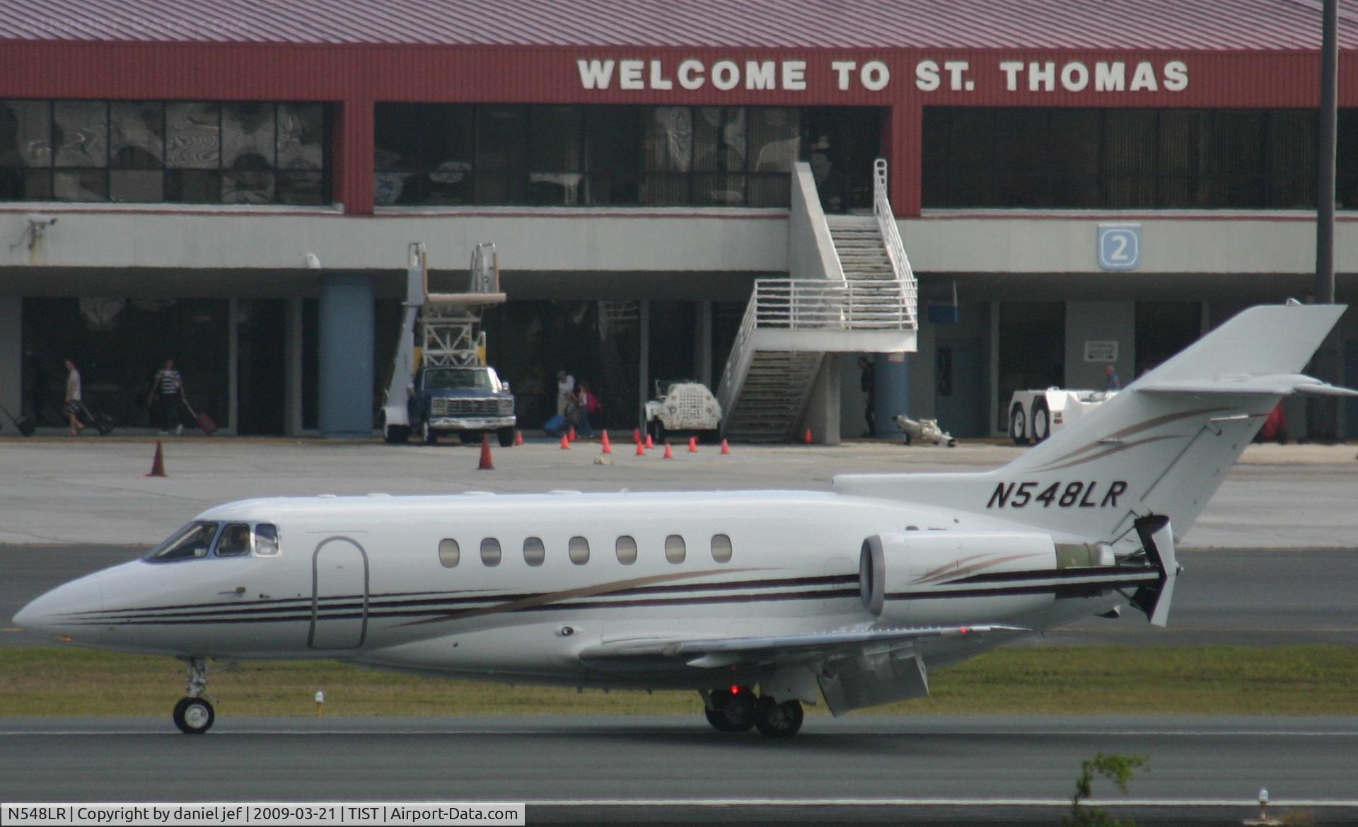 N548LR, 1995 Raytheon Corporate Jets Inc Hawker 1000 C/N 259048, landing at tist