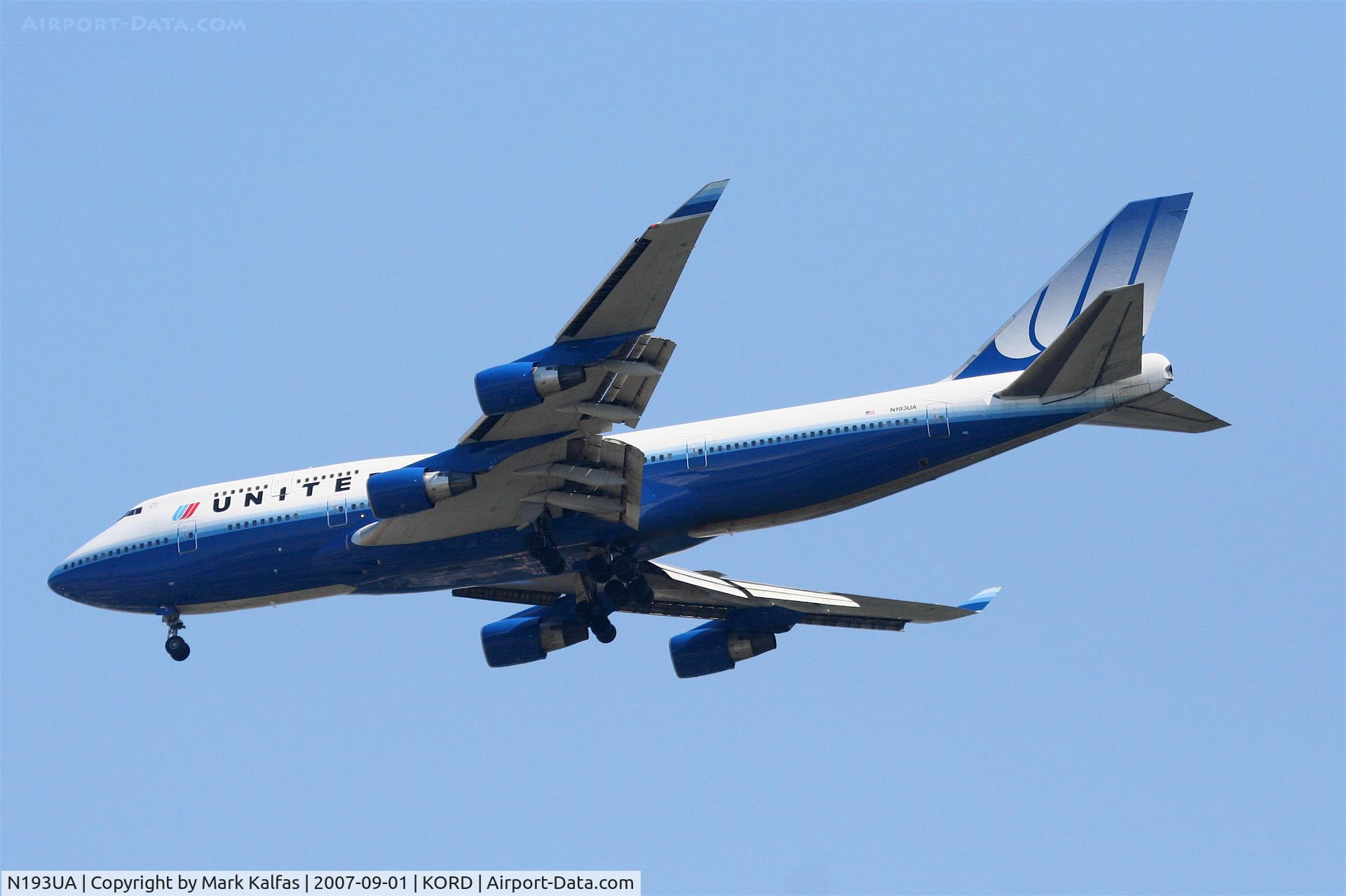 N193UA, 1996 Boeing 747-422 C/N 26890, United Airlines Boeing 747-422, N193UA on approach to 4R KORD.