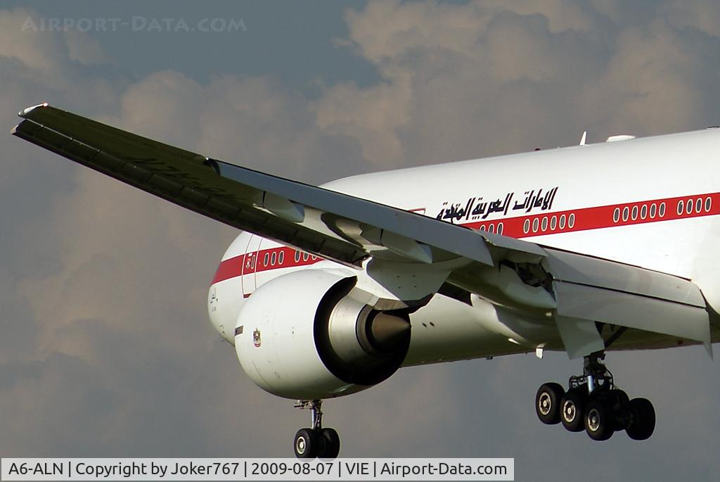 A6-ALN, 1999 Boeing 777-2AN/ER C/N 29953, United Arab Emirates Boeing 777-2AN(ER)