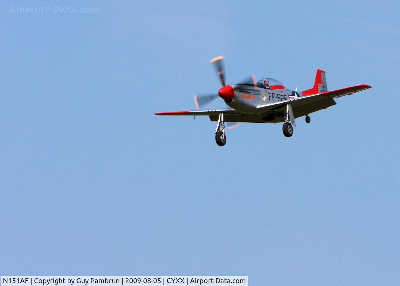 N151AF, 1945 North American P-51D Mustang C/N 45-11525, On final