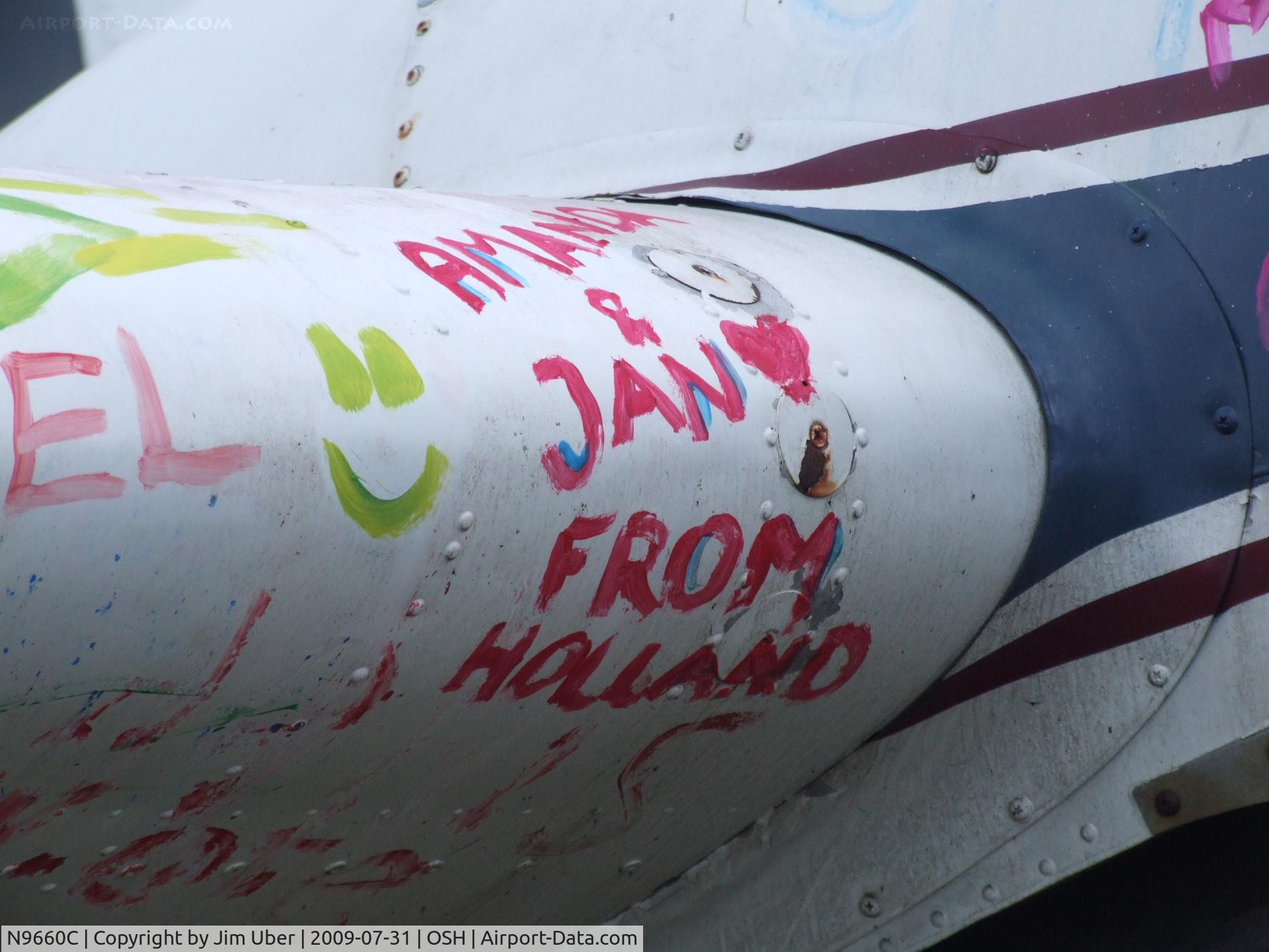 N9660C, 1942 Beech C-45G Expediter C/N AF-220, International Graffiti