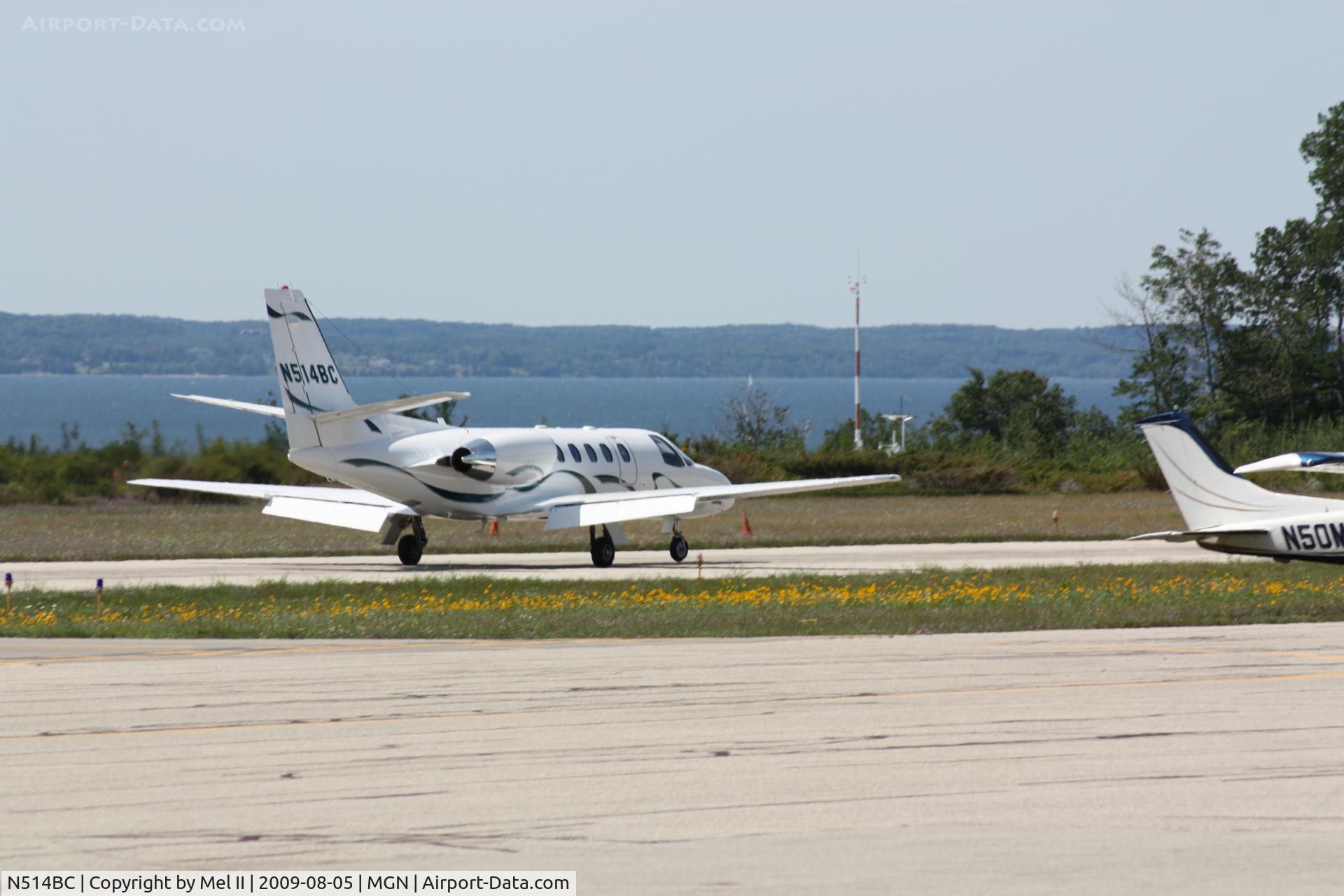 N514BC, 2000 Cessna 550 C/N 550-0947, Landing RWY 28