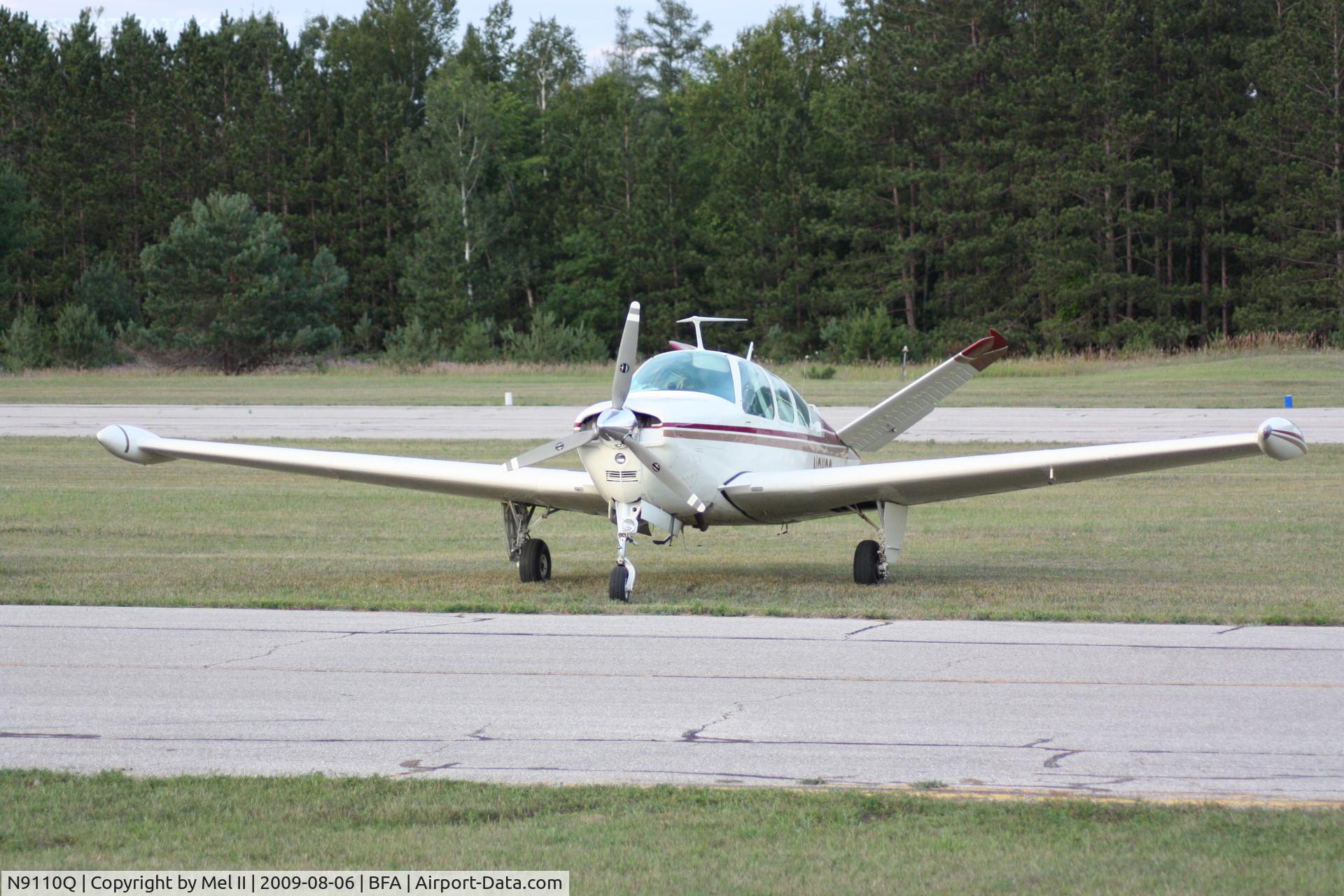 N9110Q, 1970 Beech V35B Bonanza C/N D-9219, Parkd