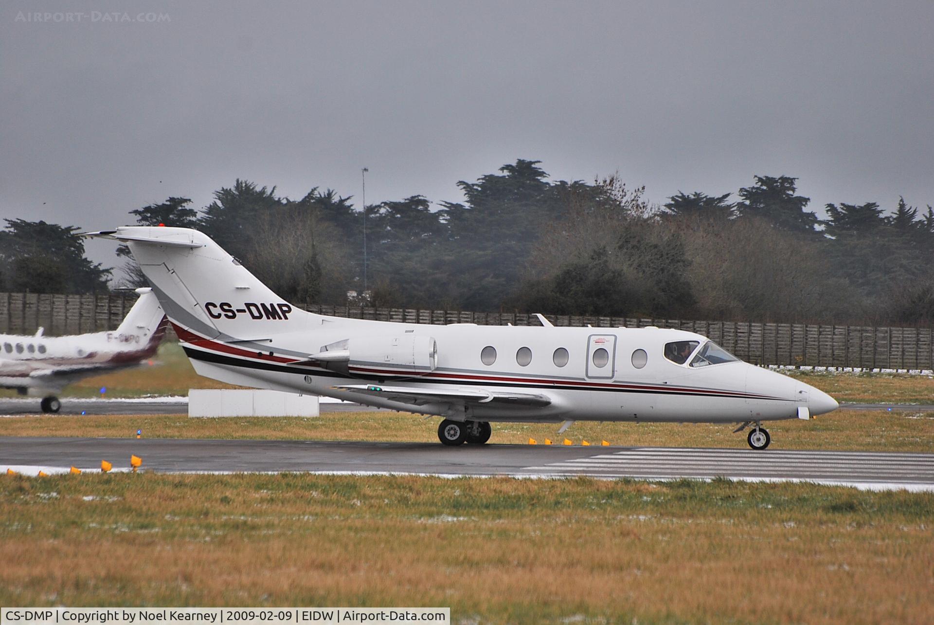 CS-DMP, 2007 Hawker Beechcraft 400A Beechjet Beechjet C/N RK-508, Departing off Rwy 10