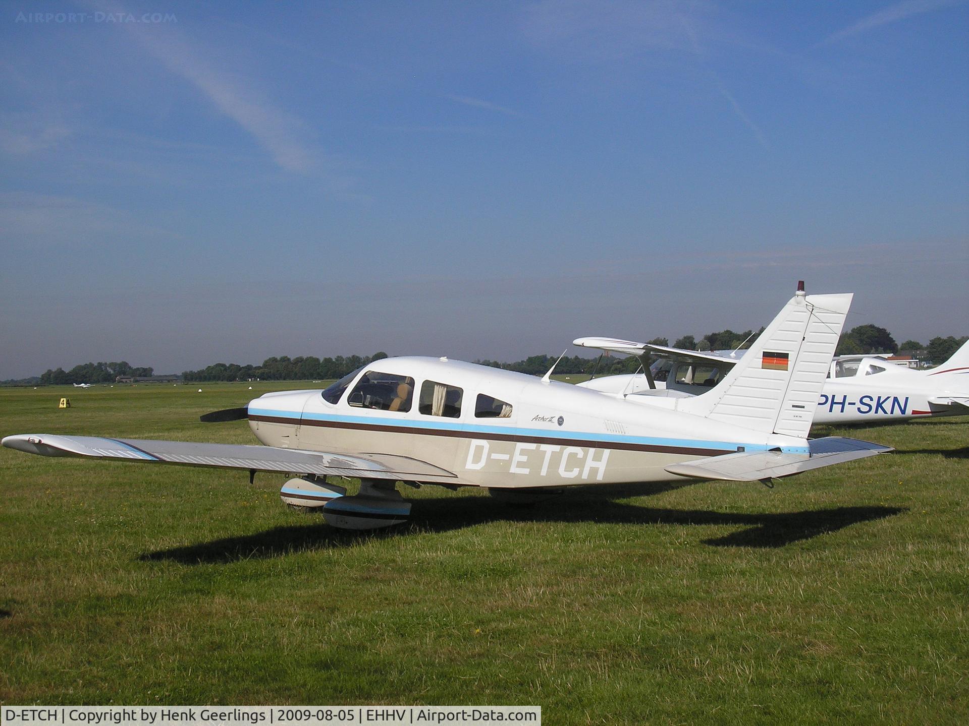 D-ETCH, Piper PA 28-181 Archer II C/N 2890016, Hilversum Aerodrome