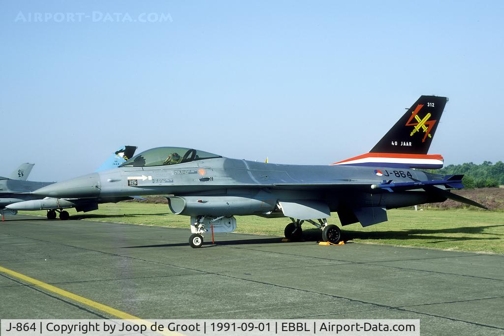 J-864, 1981 General Dynamics F-16AM Fighting Falcon C/N 6D-81, 312 squadrons 40 years anniversary colours