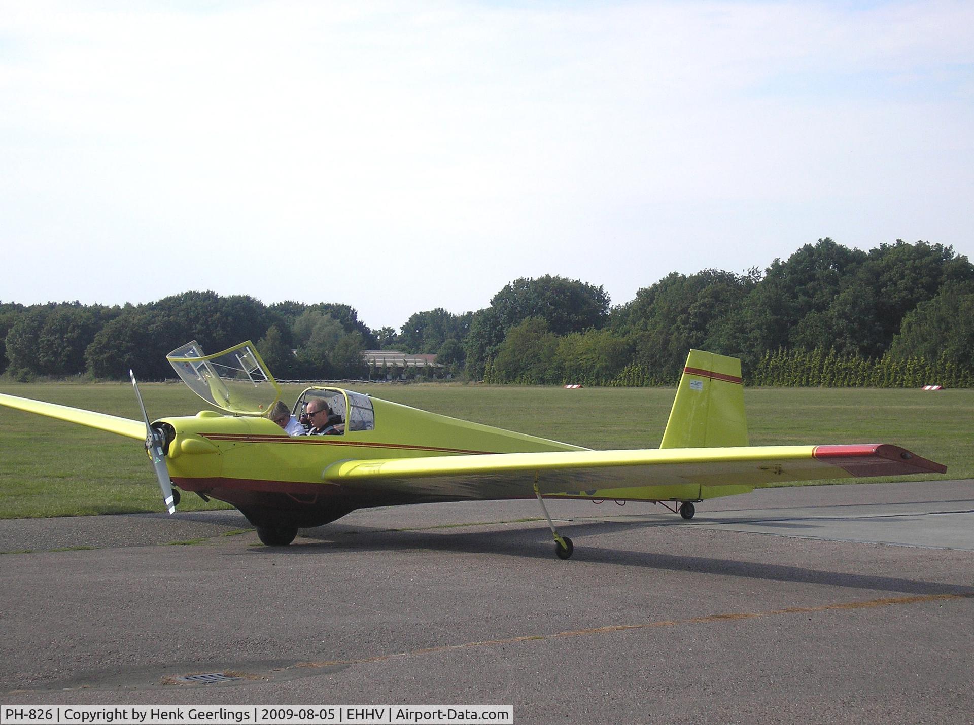PH-826, Sportavia-Putzer SF-25B Falke C/N 4812, Hilversum Aerodrome , Dwarf Powered Gliders
