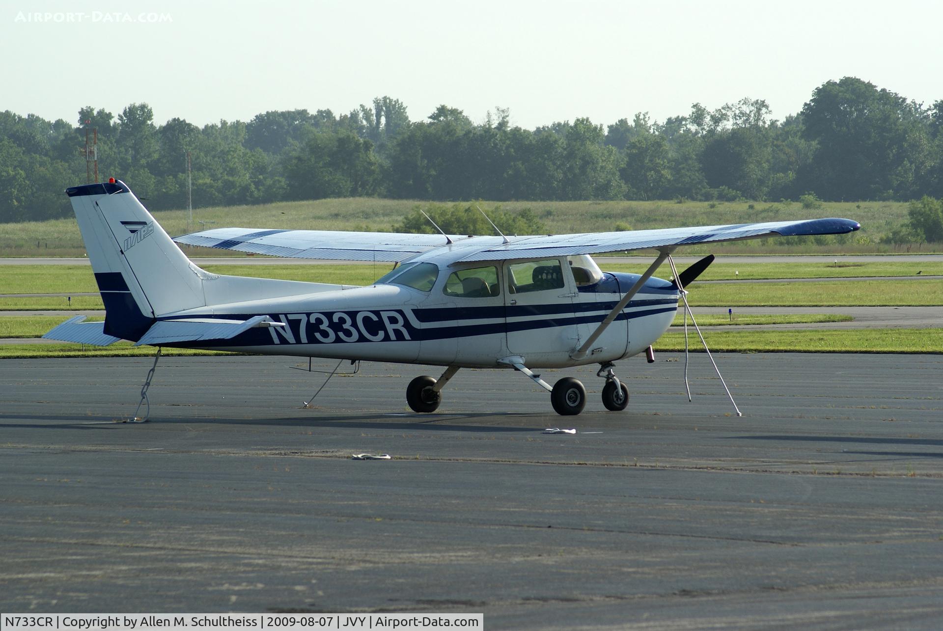 N733CR, 1976 Cessna 172N C/N 17268195, 1976 C172N