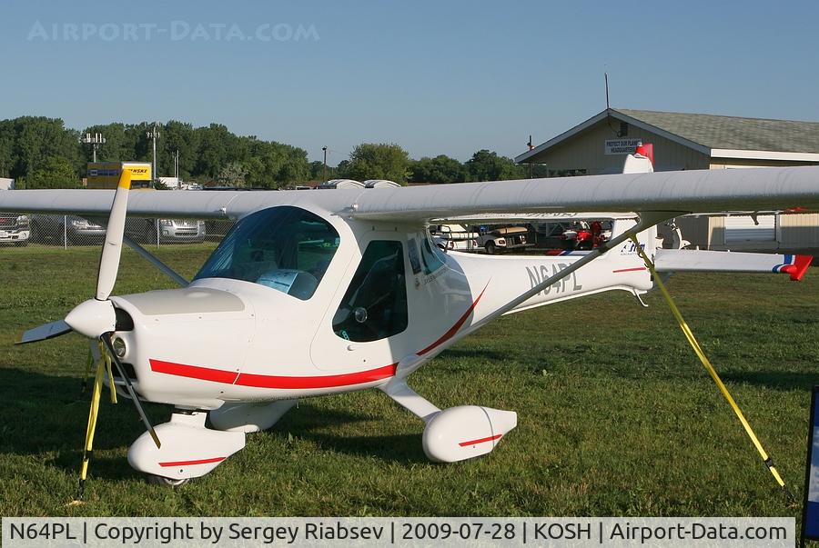 N64PL, 3XTrim 3XLS Navigator 600 C/N E69 US, EAA AirVenture 2009