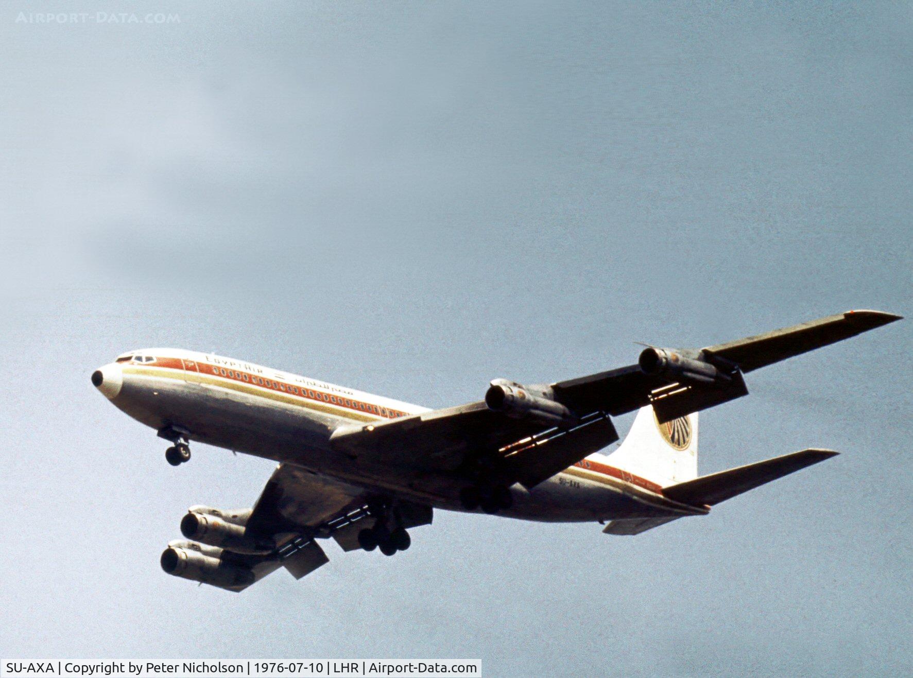 SU-AXA, 1973 Boeing 707-366C C/N 20763, Boeing 707-366C of Egyptair on final approach to London Heathrow in the Summer of 1976.