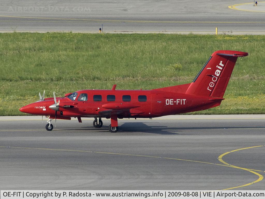 OE-FIT, 2002 Piper PA-42-720 Cheyenne III C/N 42-8001048, Red Air
