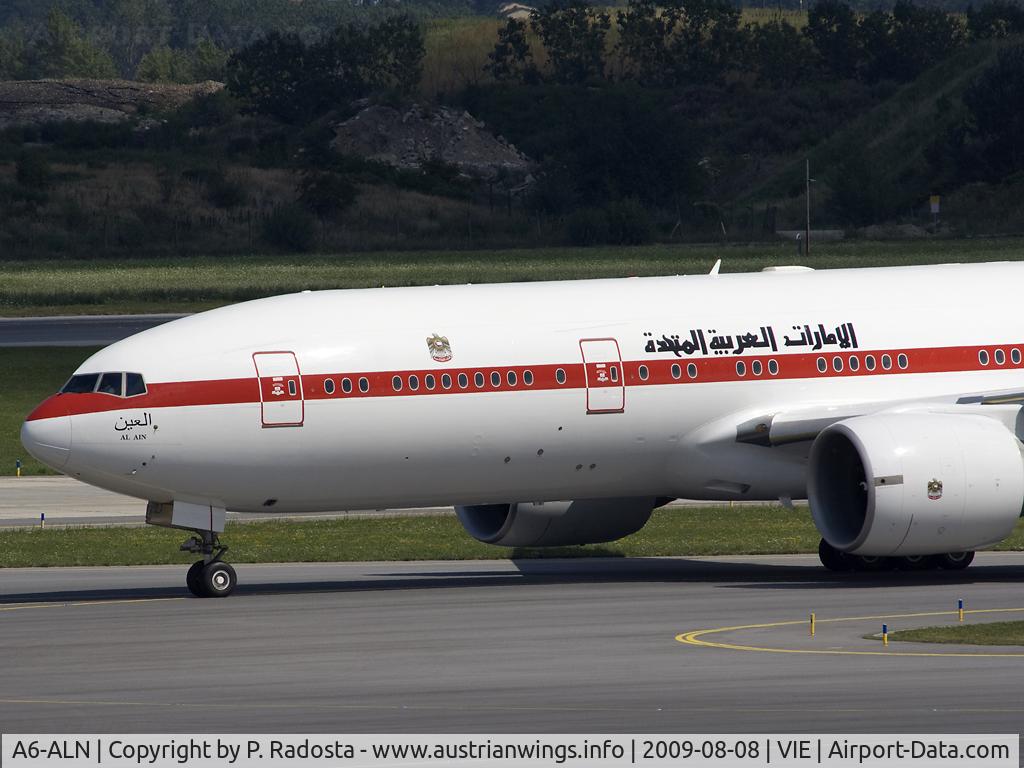 A6-ALN, 1999 Boeing 777-2AN/ER C/N 29953, Very rare visitor in Vienna - delivered to United Arab Emirates Amiri Flight in May 2009 - probably this was the first landing of that plane in Austria