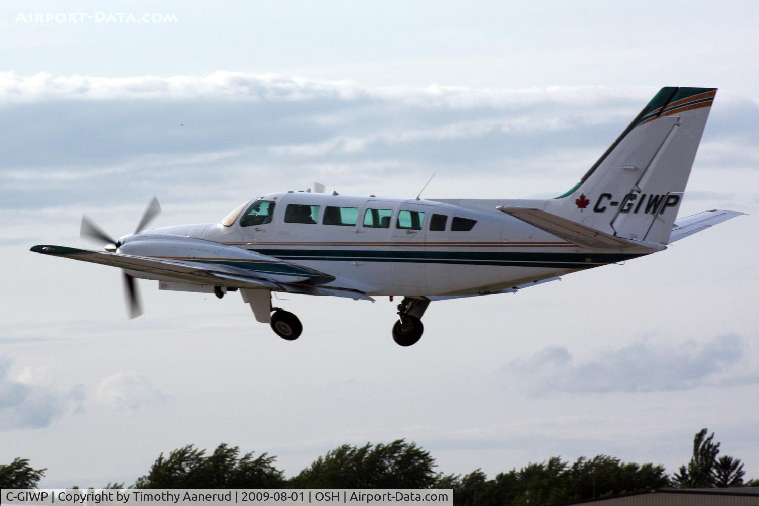 C-GIWP, 1980 Cessna 404 Titan C/N 404-0674, 1980 Cessna 404, c/n: 404-0674