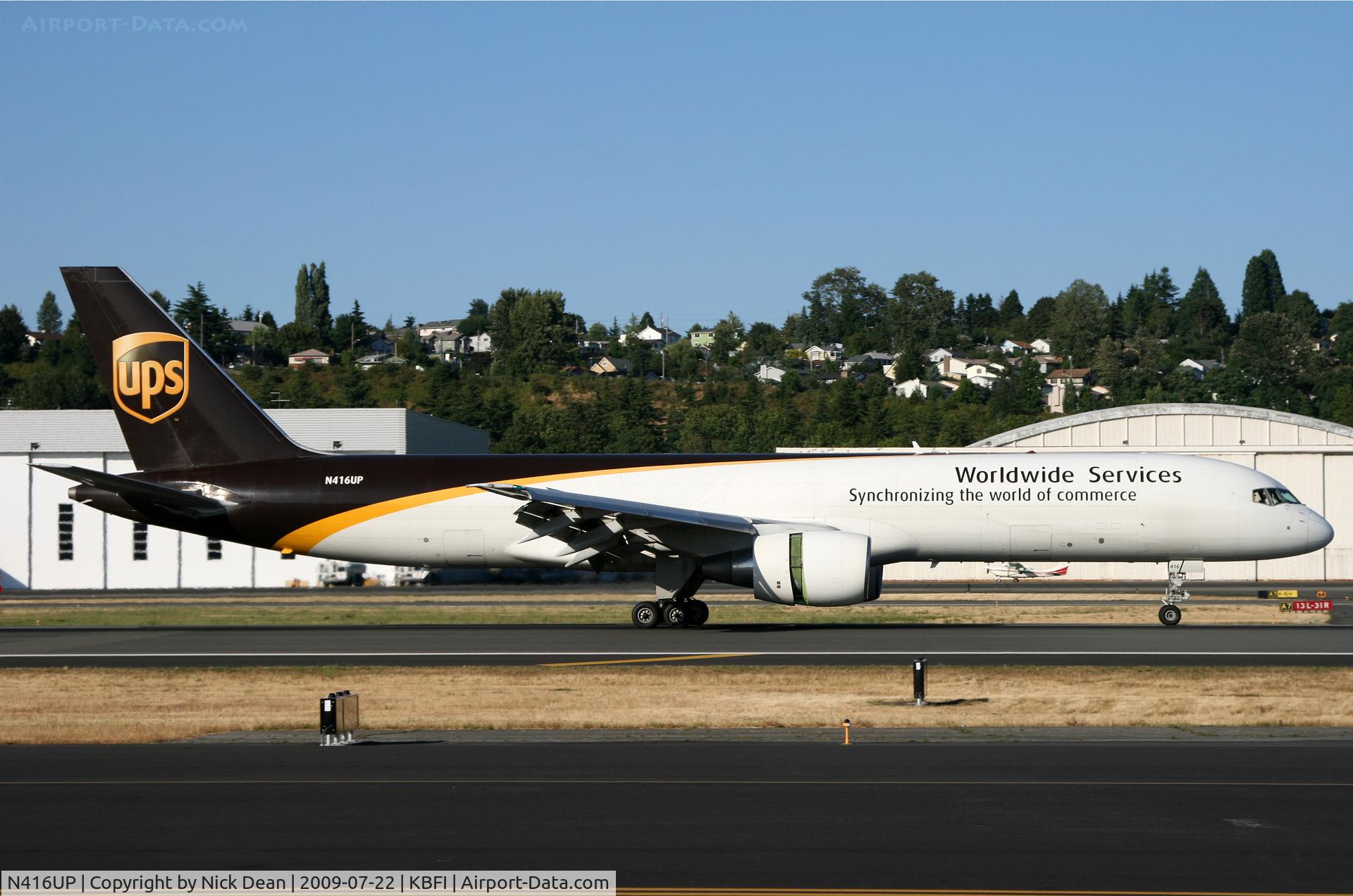 N416UP, 1990 Boeing 757-24APF C/N 23903, KBFI