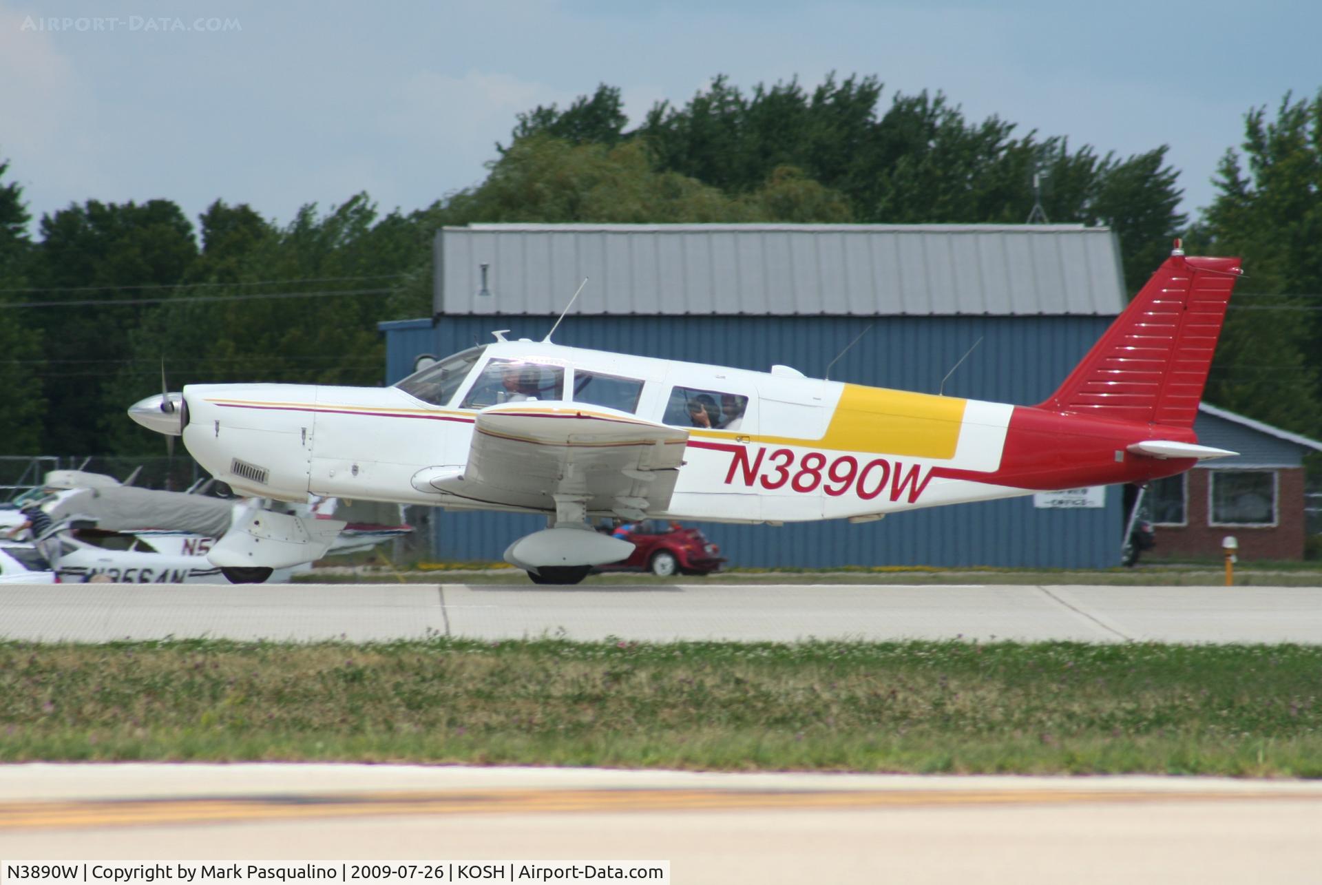 N3890W, 1967 Piper PA-32-260 Cherokee Six C/N 32-914, Piper PA-32-260