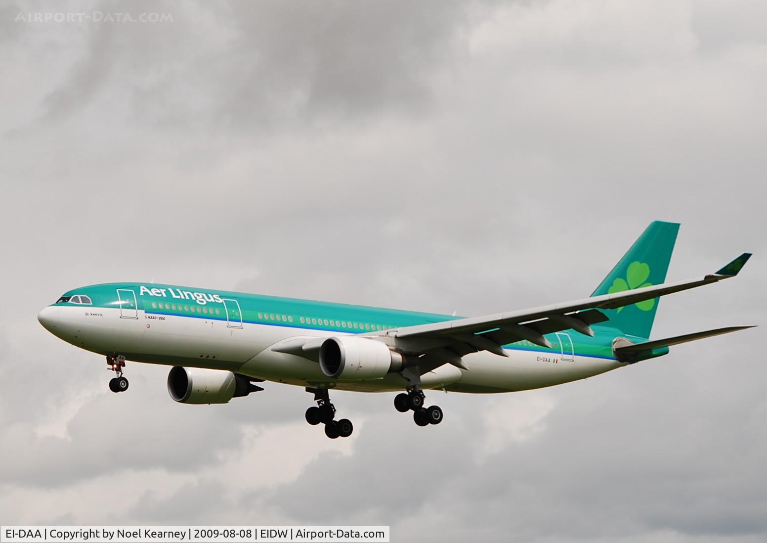 EI-DAA, 2001 Airbus A330-202 C/N 397, Landing on Rwy 28
