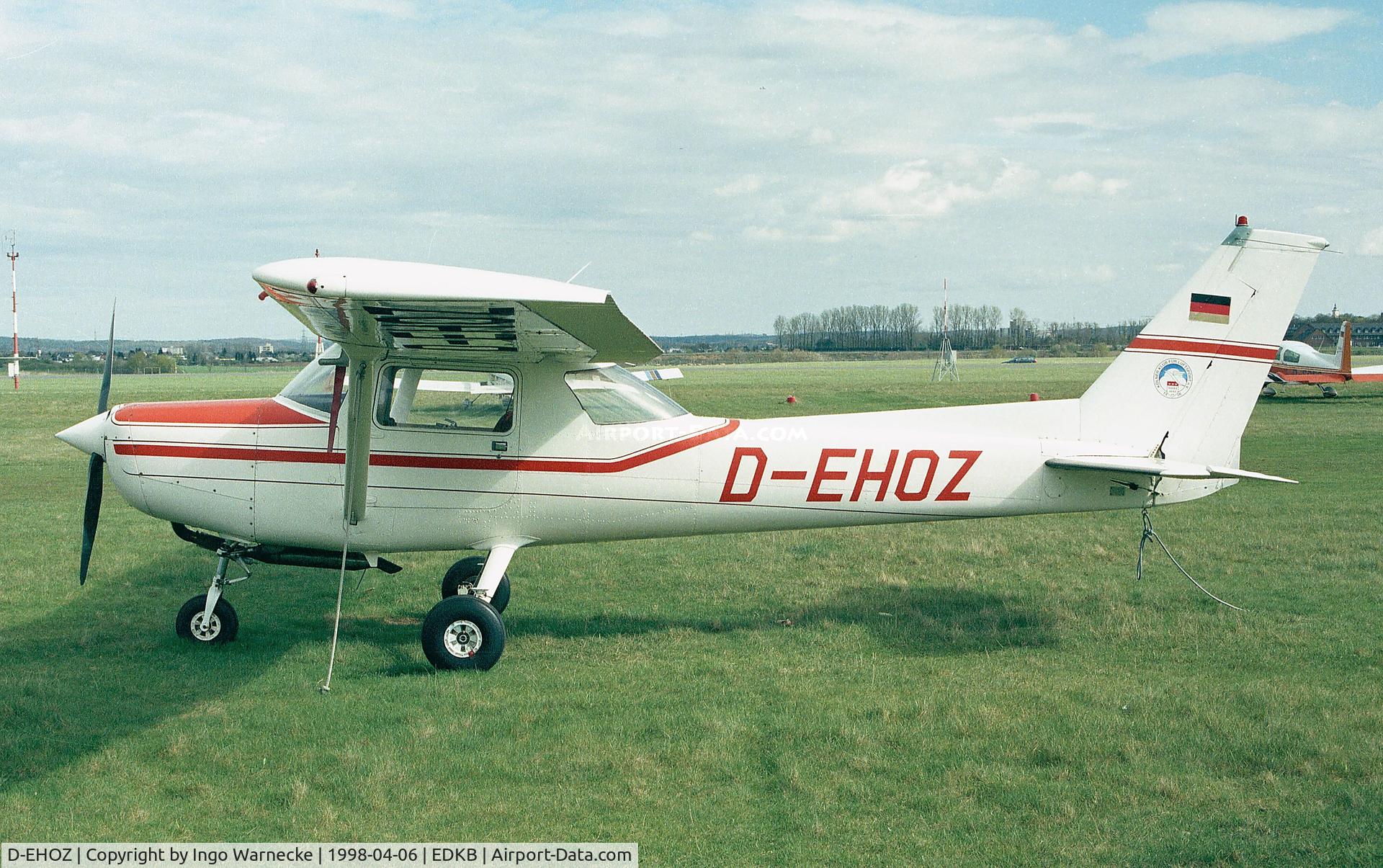 D-EHOZ, Reims F152 C/N 1636, Cessna (Reims) F152 at Bonn-Hangelar airfield