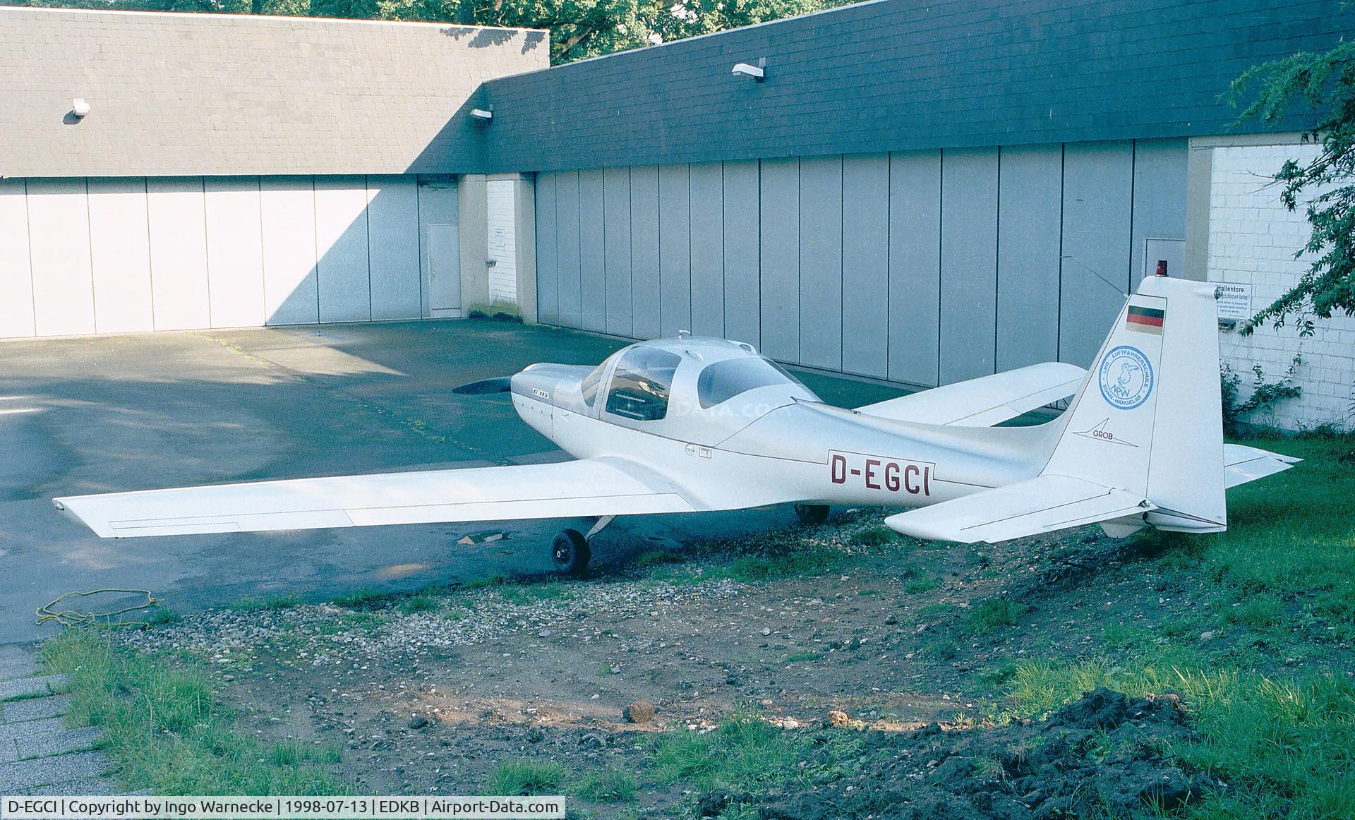D-EGCI, 1987 Grob G-115A C/N 8015, Grob G.115A at Bonn-Hangelar airfield