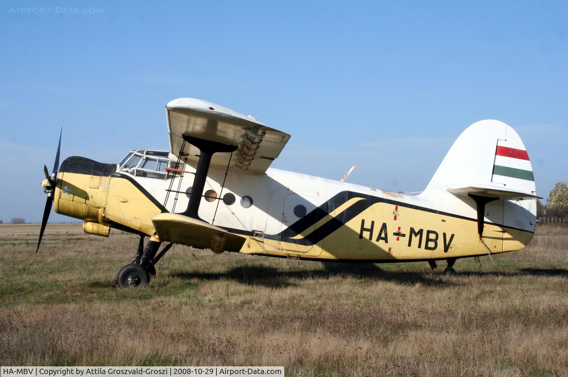 HA-MBV, 1976 PZL-Mielec AN-2R C/N 1G172-54, Kaposújlak airport (LHKV) Hungary
