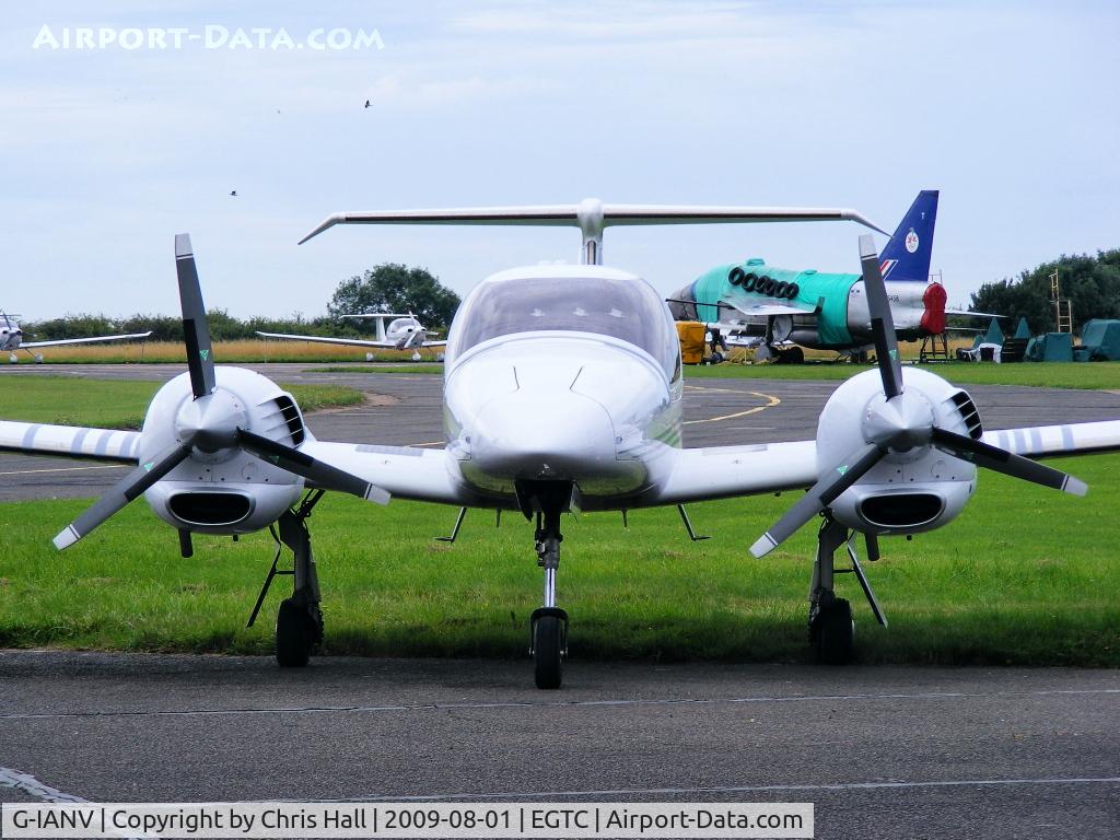 G-IANV, 2006 Diamond DA-42 Twin Star C/N 42.150, Cabair