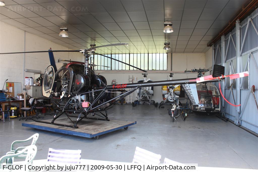 F-GLOF, Schweizer 269C C/N S-1588, on display at Cerny La Ferté-Alais