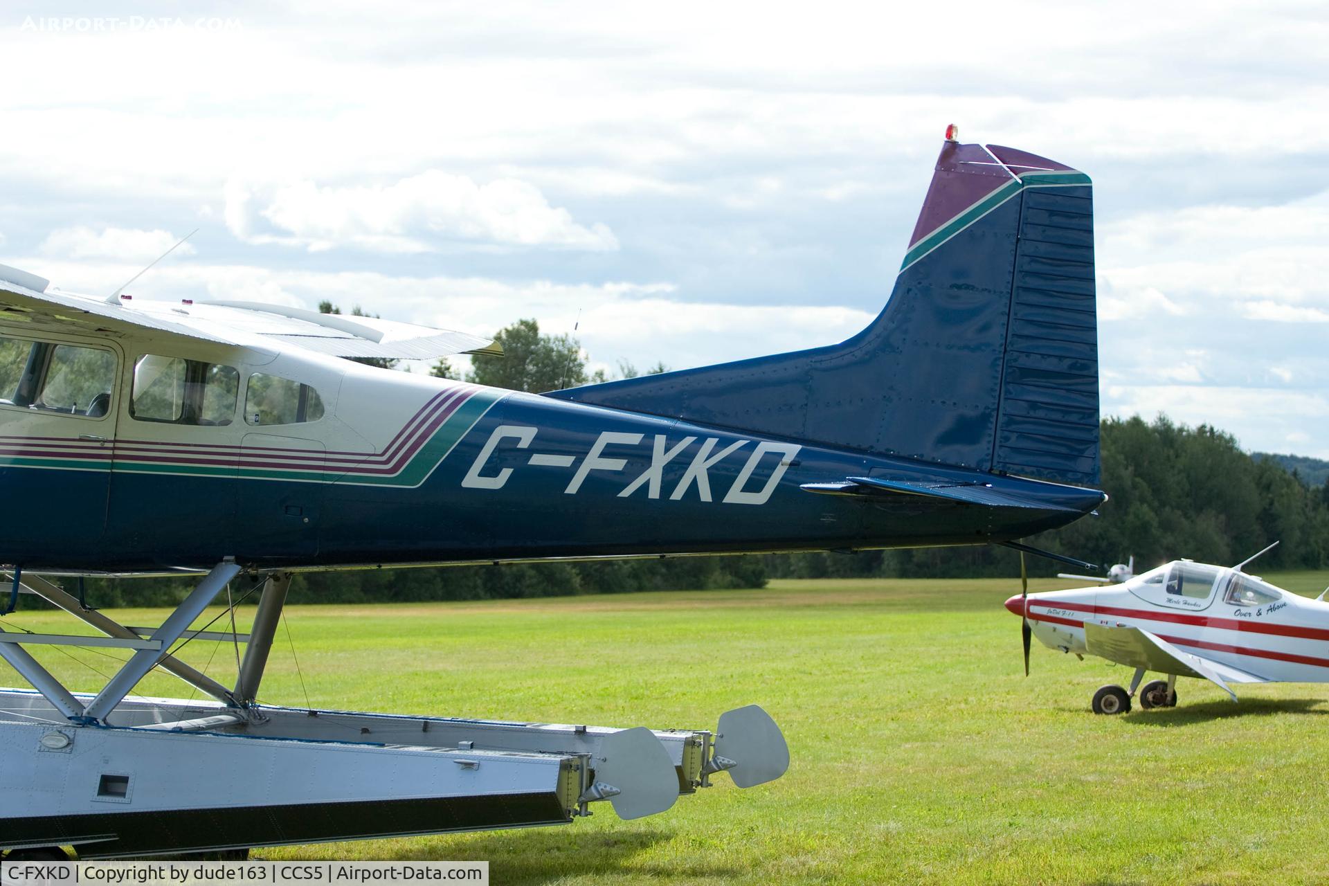 C-FXKD, 1968 Cessna A185E Skywagon 185 C/N 185 1385, Havelock flyin 2009
