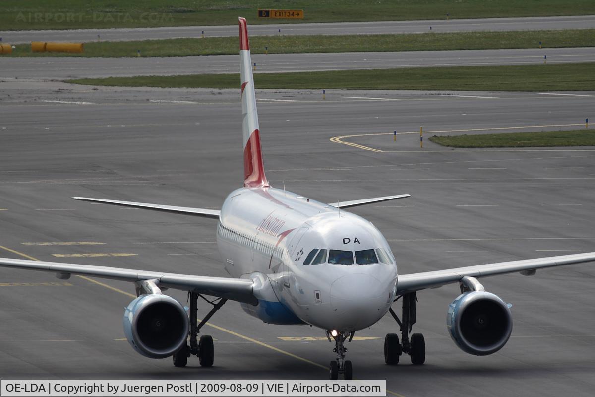 OE-LDA, 2004 Airbus A319-112 C/N 2131, Airbus A319-112