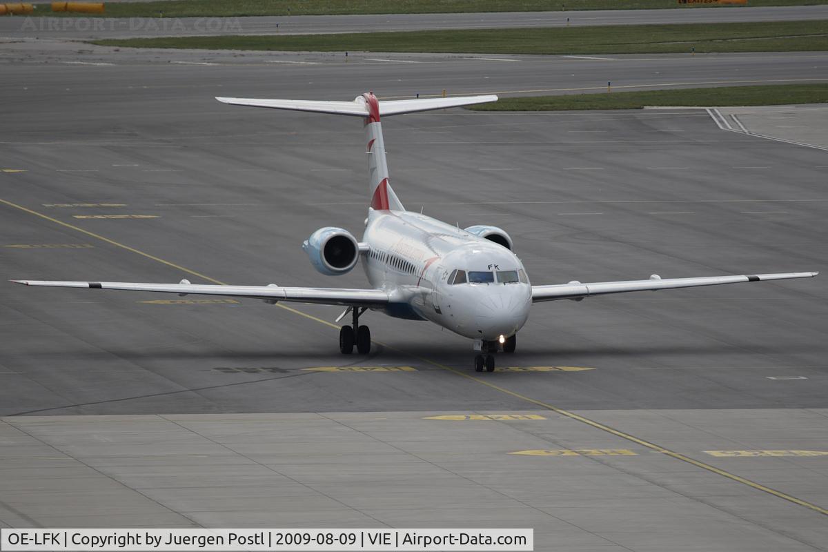OE-LFK, 1995 Fokker 70 (F-28-0070) C/N 11555, Fokker 70
