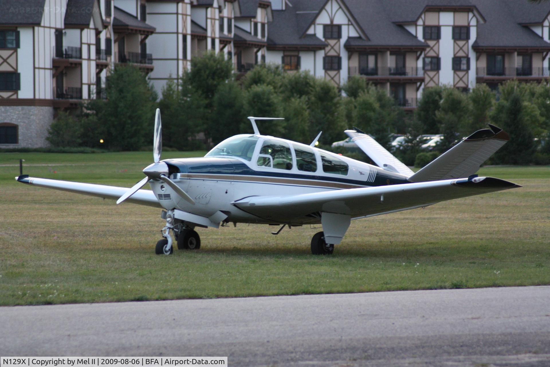 N129X, 1967 Beech V35 Bonanza C/N D-8586, Parked