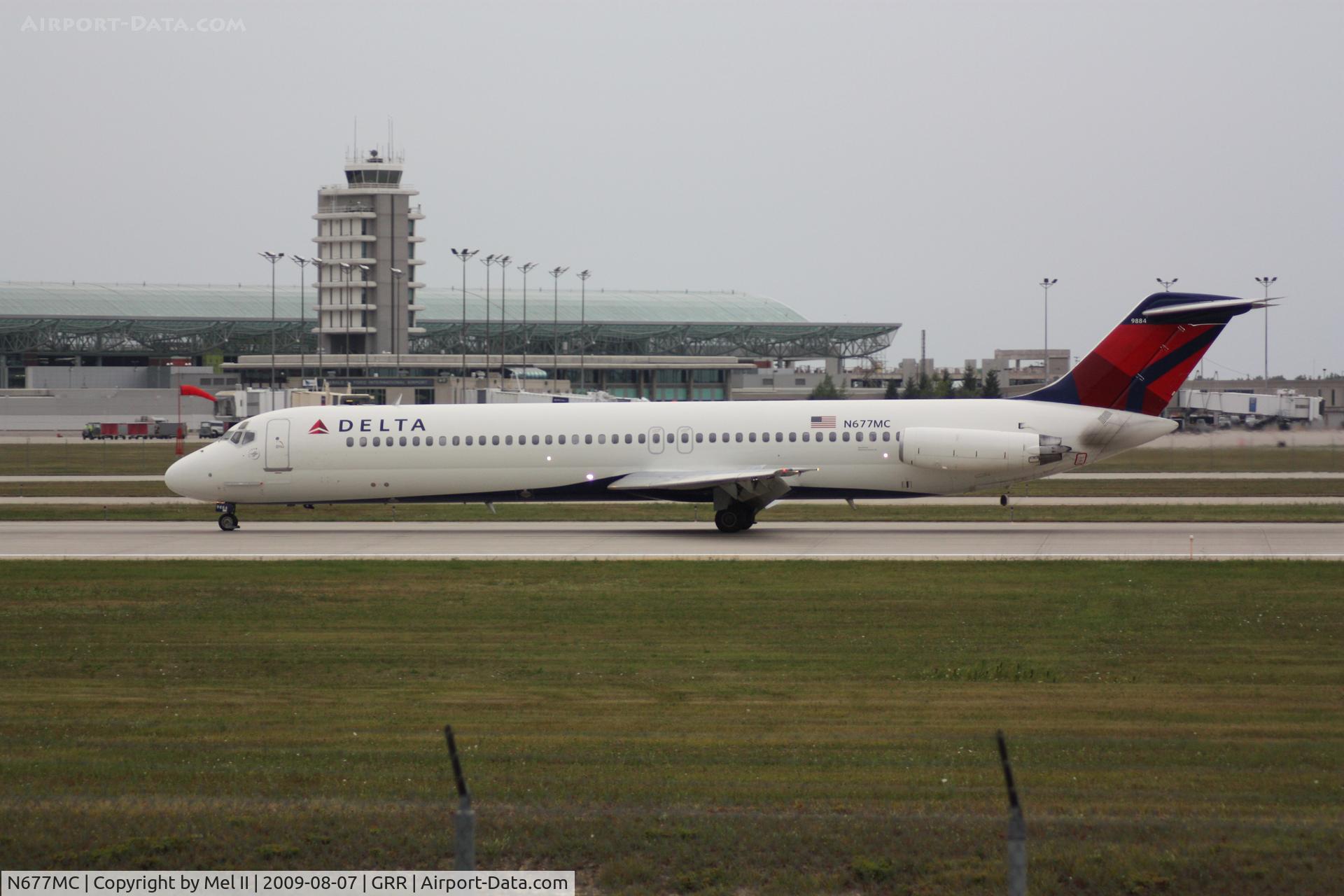 N677MC, 1977 McDonnell Douglas DC-9-51 C/N 47756, NWA1520 - KMSP-KGRR - Landing RWY 26L