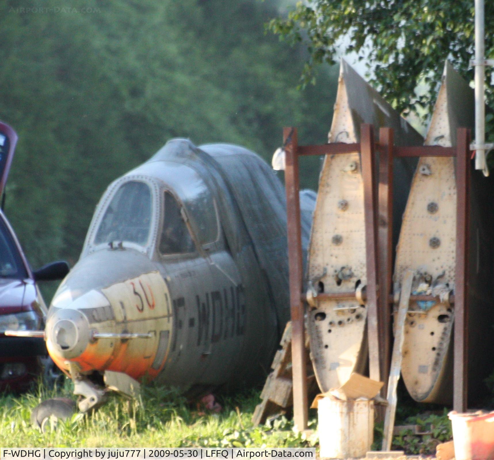 F-WDHG, Fouga CM-170 Magister C/N 30, on display at Cerny La Ferté-Alais
