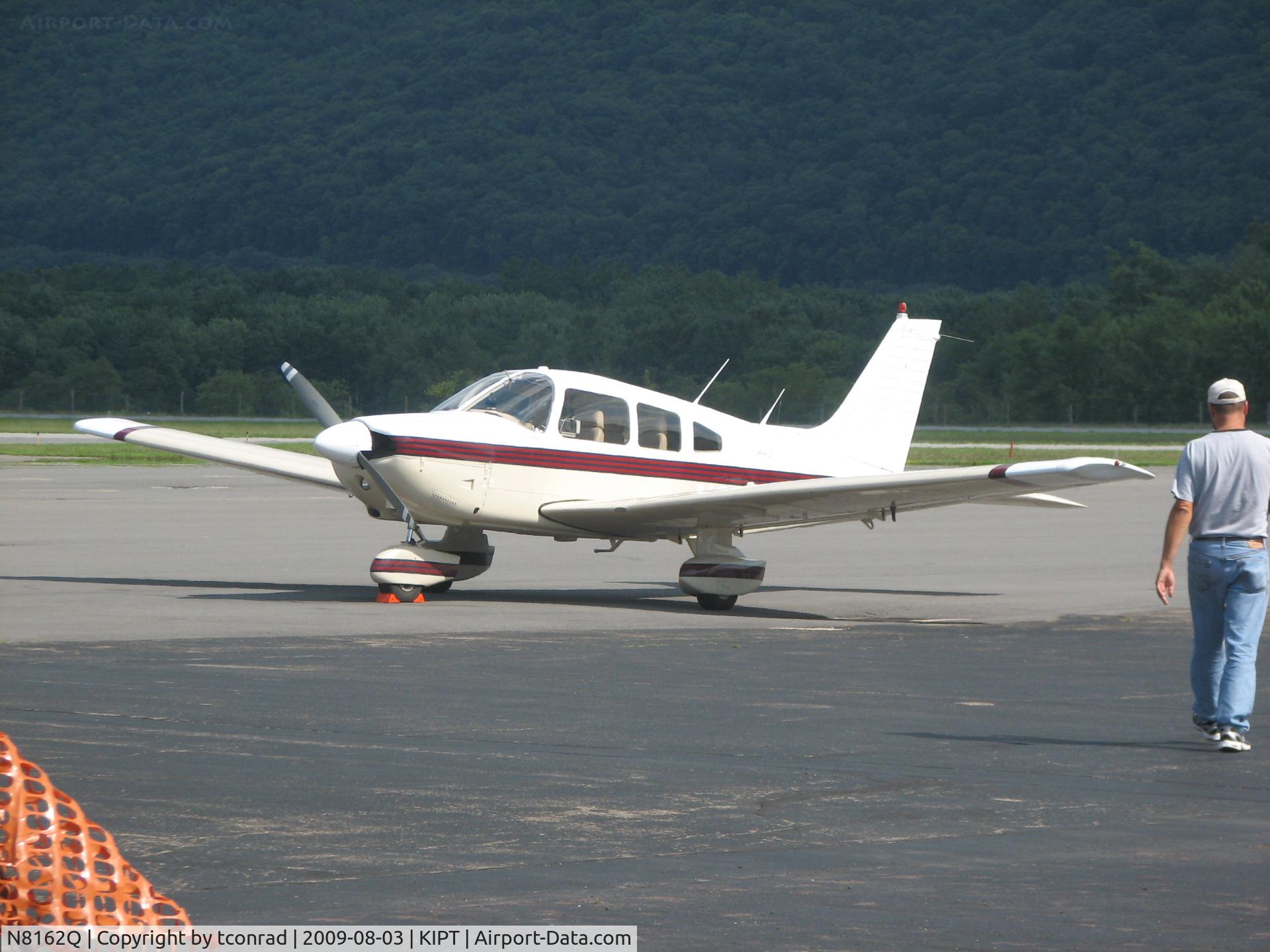 N8162Q, 1980 Piper PA-28-181 C/N 28-8090251, at Williamsport