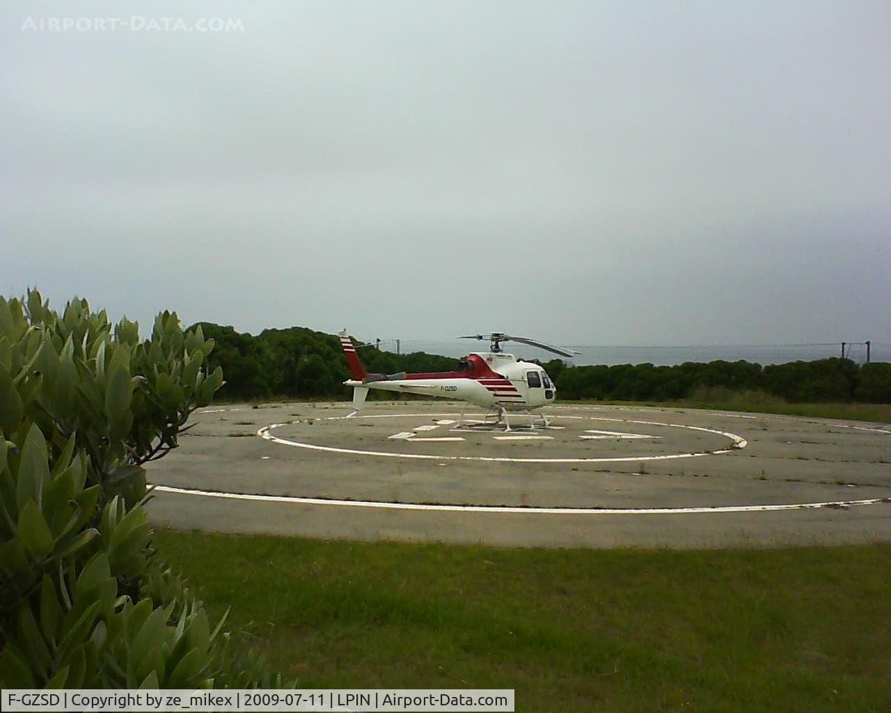 F-GZSD, Aerospatiale AS-350B-1 Écureuil C/N 1681, Aerospitale as-350 lized by  helibravo at a heliport of the Solverde hotel at espinho