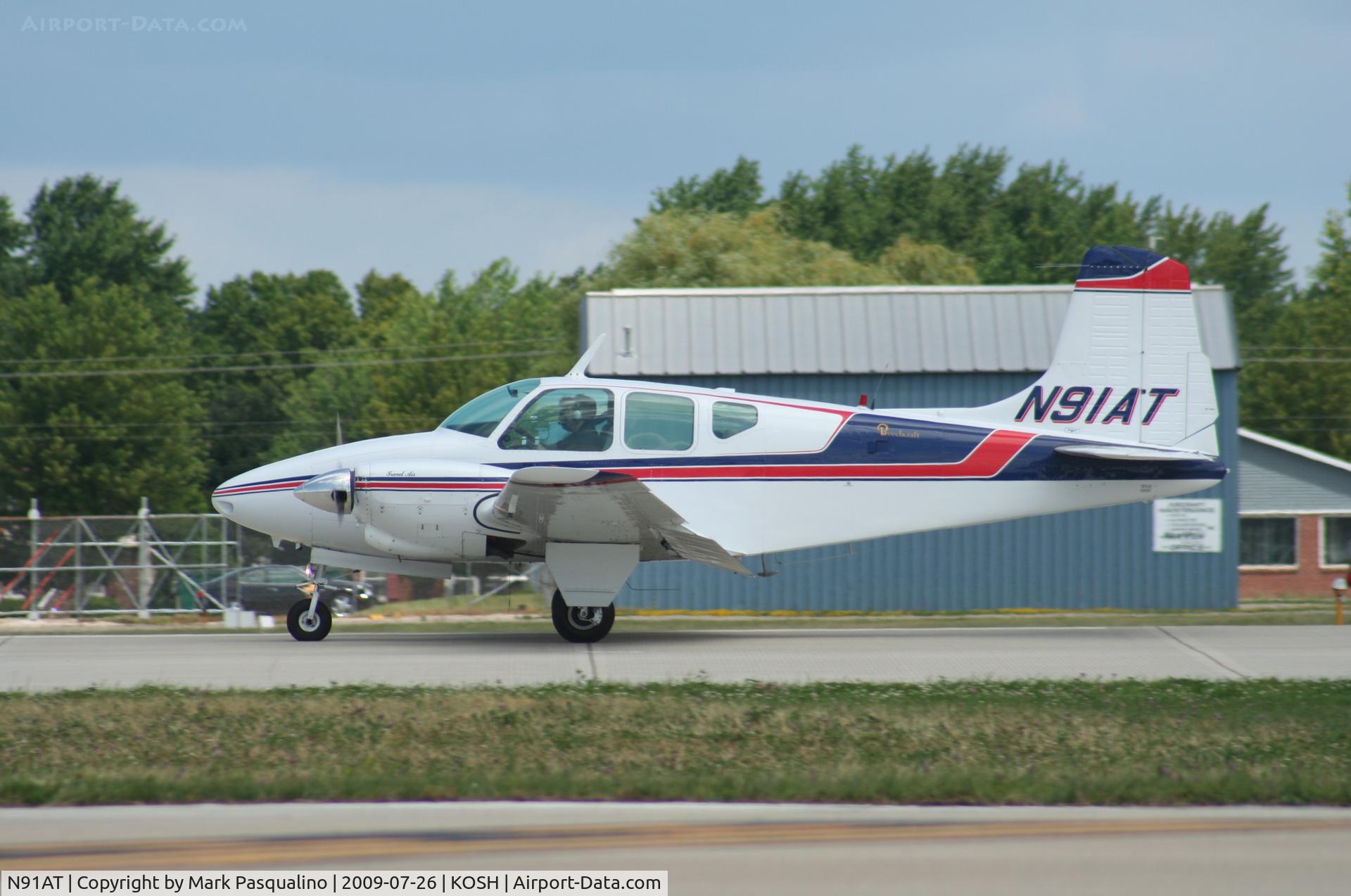 N91AT, 1960 Beech B95 Travel Air C/N TD-350, Beech B95