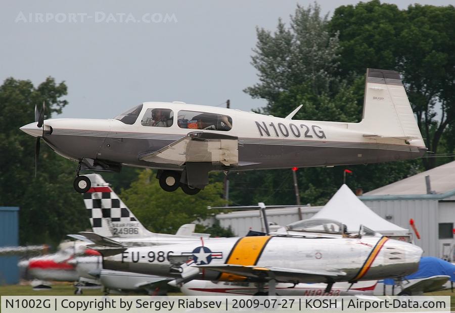 N1002G, 2000 Mooney M20M Bravo C/N 27-0295, EAA AirVenture 2009