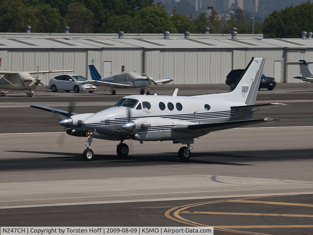 N247CH, Raytheon C90GT King Air C/N LJ-1754, N247CH departing from RWY 21