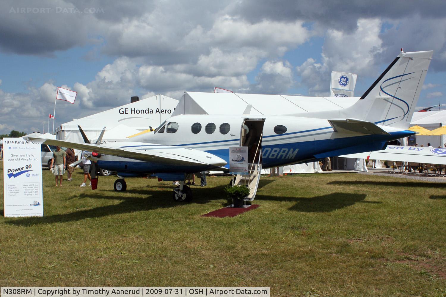 N308RM, 1974 Beech C90 King Air C/N LJ-628, 1974 Beech C90, c/n: LJ628