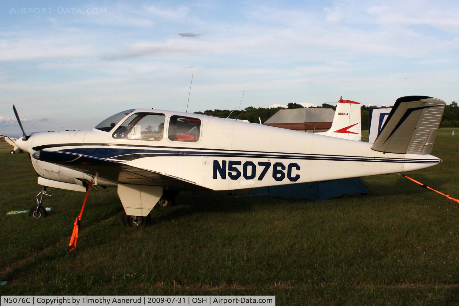 N5076C, Beech B35 C/N D-2338, Beech B35, c/n: D-2338