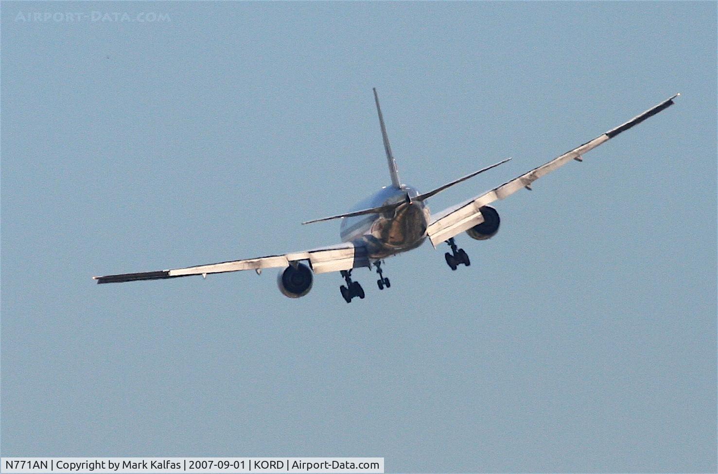 N771AN, 1999 Boeing 777-223 C/N 29579, American Airlines 777-223, N771AN executing an 