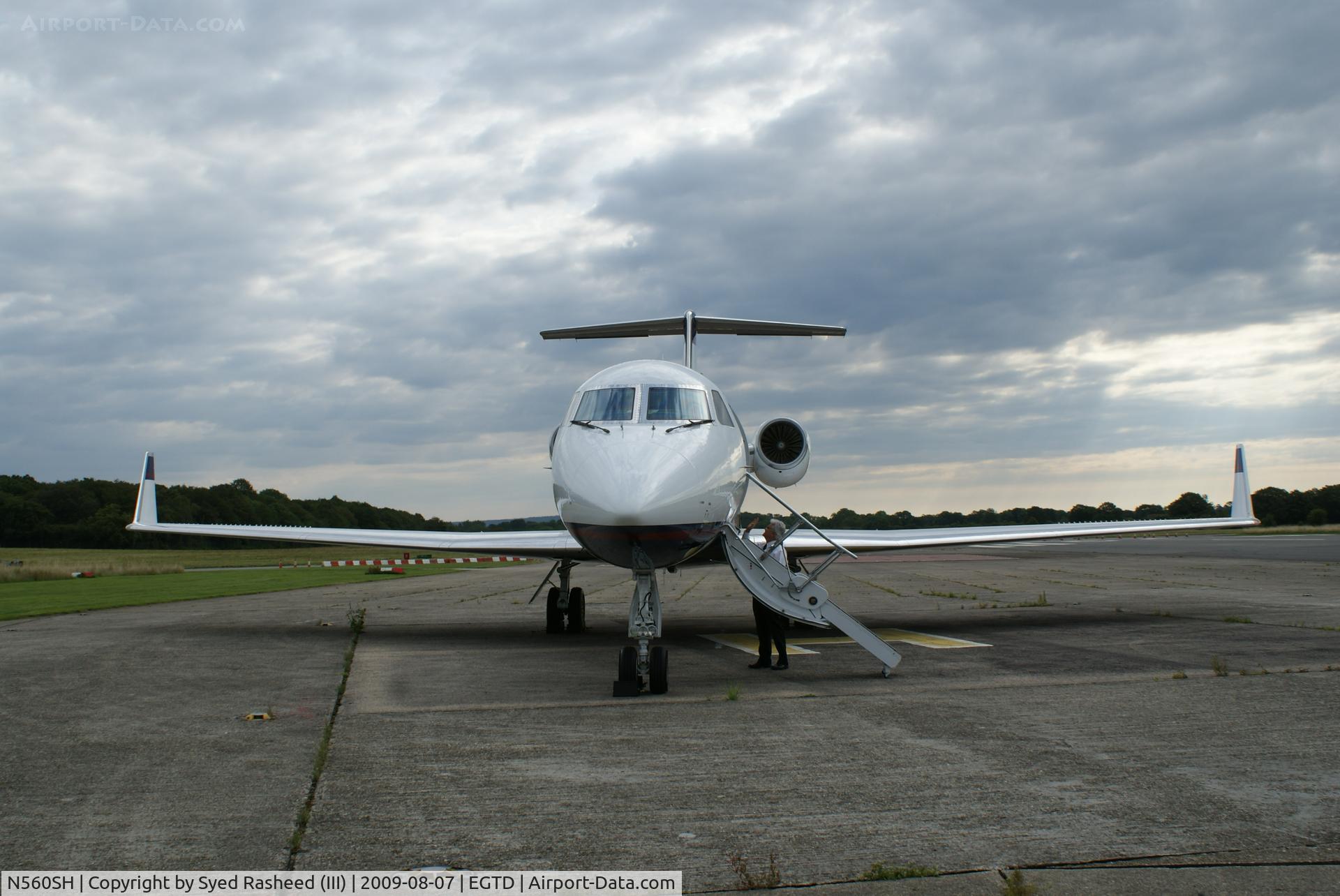 N560SH, 1983 Gulfstream Aerospace G-1159A Gulfstream III C/N 404, On Ground Dunsfold airport