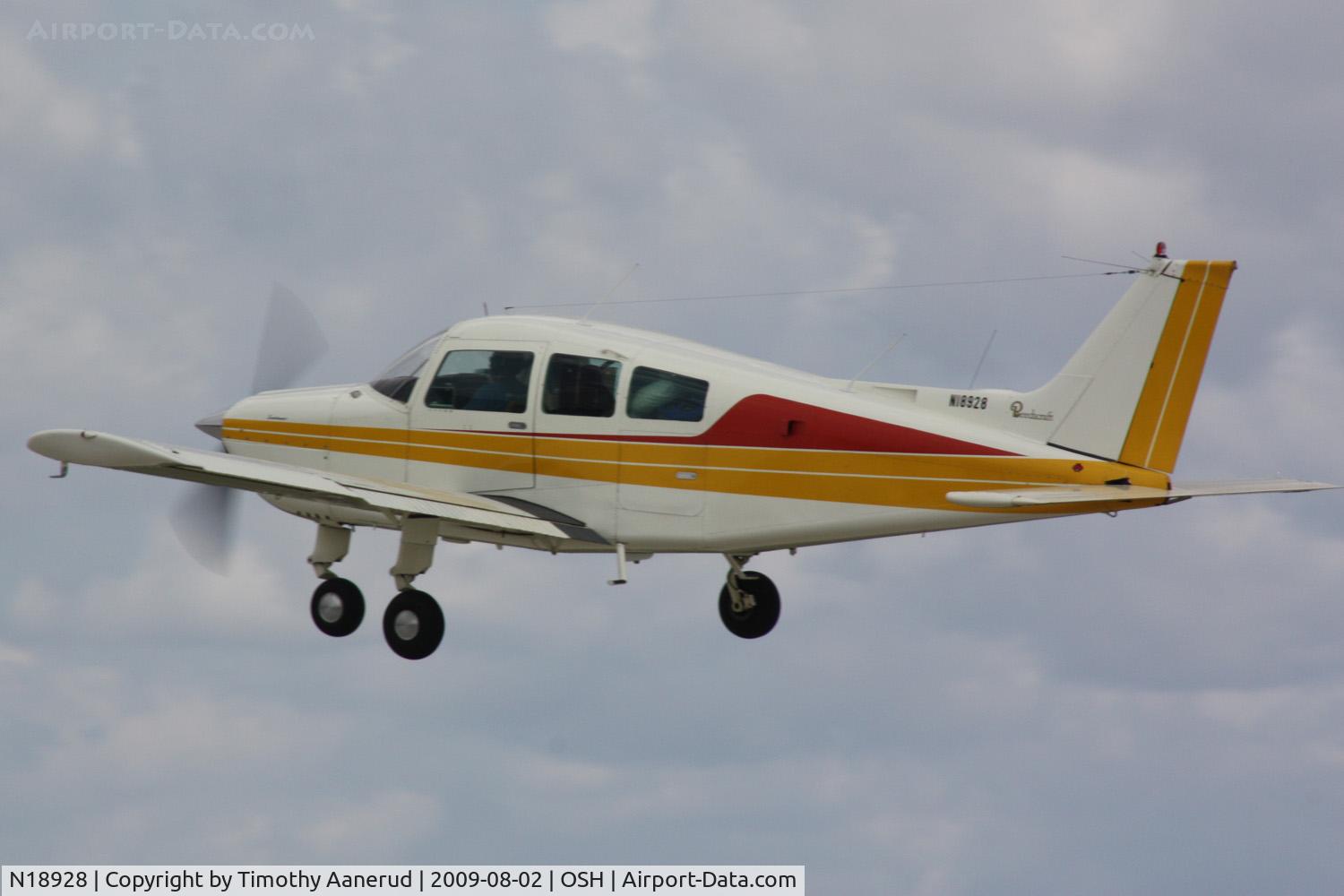 N18928, 1977 Beech C23 Sundowner 180 C/N M-1966, 1977 Beech C23, c/n: M-1966