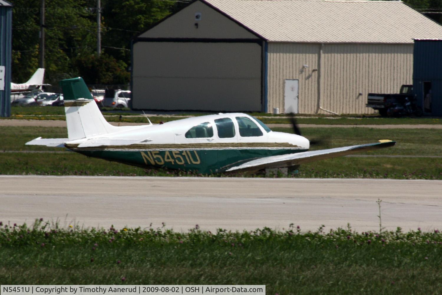 N5451U, 1967 Beech 35-C33A Debonair C/N CE-164, 1967 Beech 35-C33A, c/n: CE-164