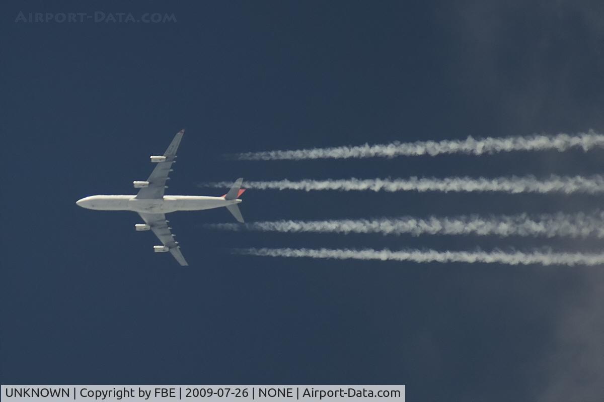 UNKNOWN, Contrails Various C/N Unknown, Turkish Airlines A330-300 cruises high over EDDF
