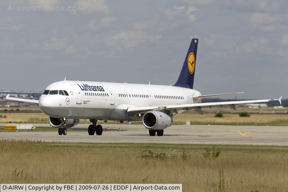 D-AIRW, 1997 Airbus A321-131 C/N 0699, turning into RW18W