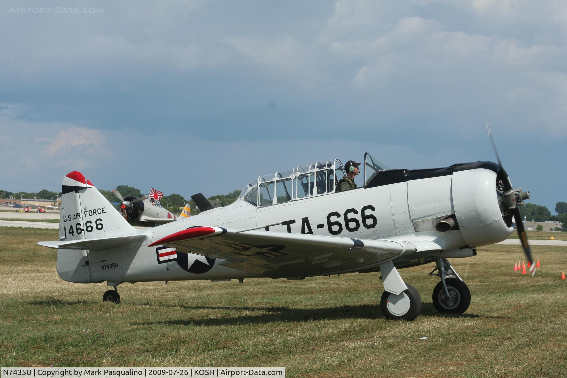 N7435U, 1943 North American AT-6D Texan C/N 88-14666, North American AT-6D