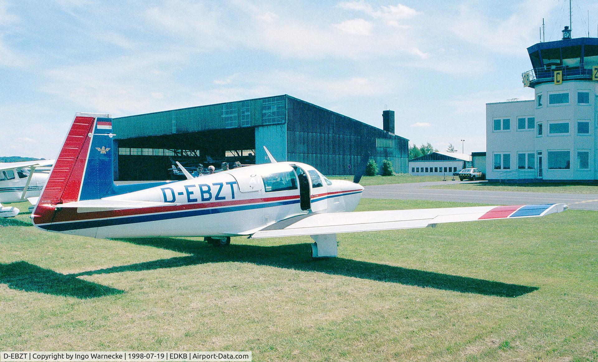 D-EBZT, 1979 Mooney M20J 201 C/N 24-0825, Mooney M20J Model 201 at Bonn-Hangelar airfield