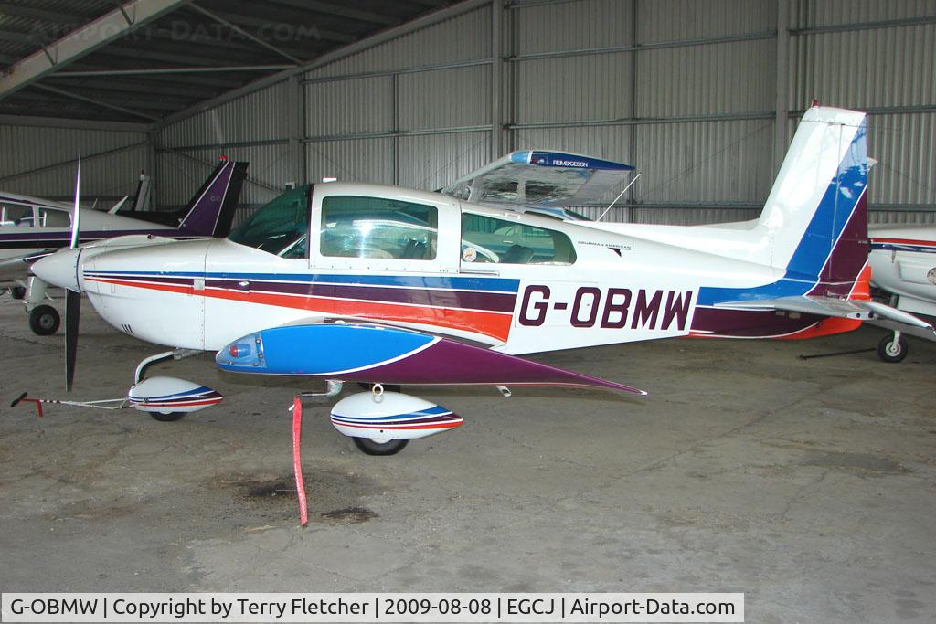 G-OBMW, 1975 Grumman American AA-5 Traveler C/N AA5-0805, Resident at Sherburn