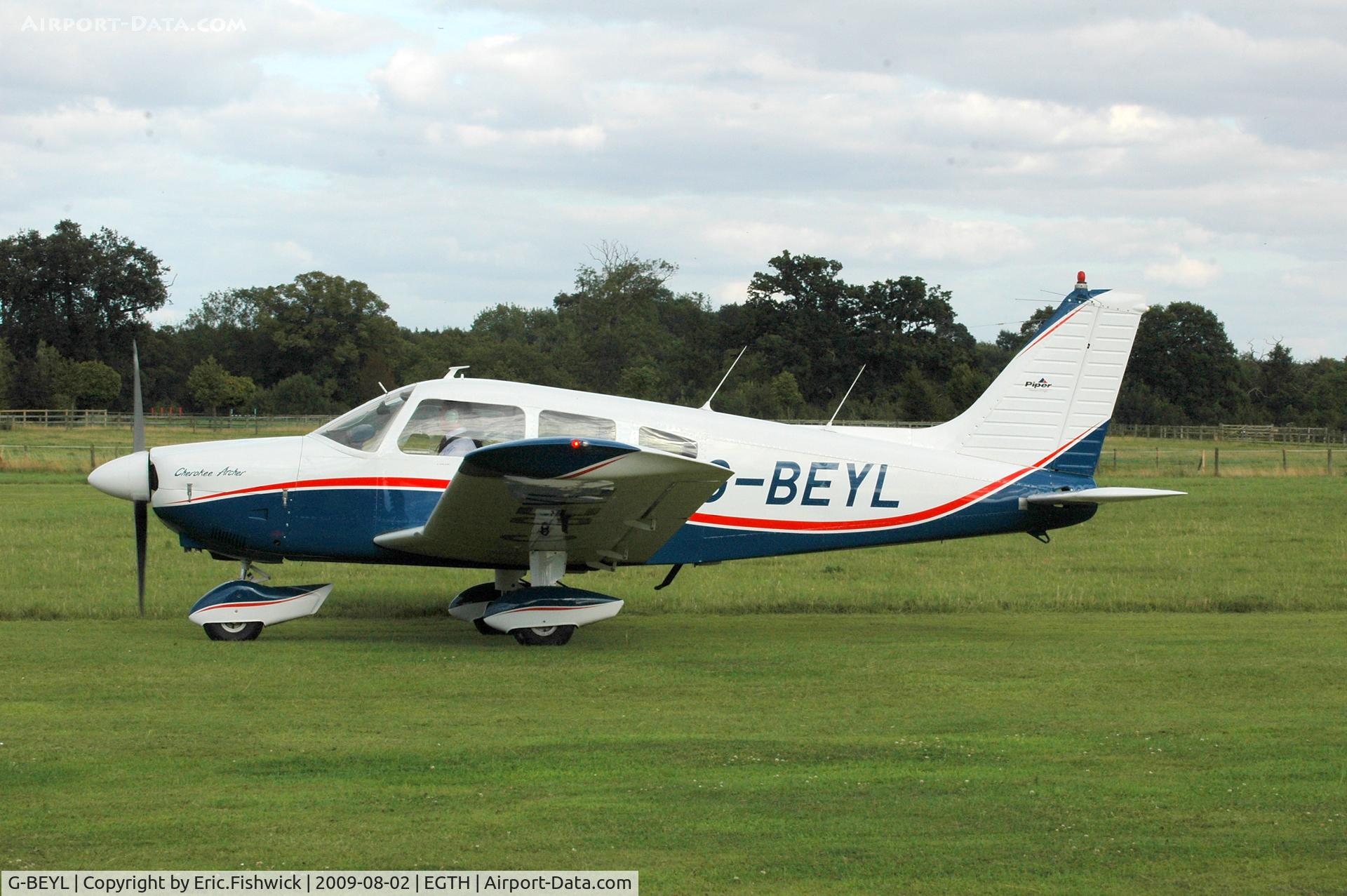 G-BEYL, 1974 Piper PA-28-180 Cherokee Archer C/N 28-7405098, G-BEYL departing Shuttleworth Military Pagent Air Display Aug 09