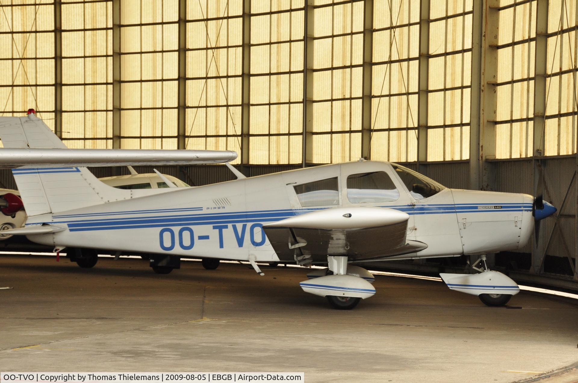 OO-TVO, 1972 Piper PA-28-140 Cherokee F C/N 28-7325008, /