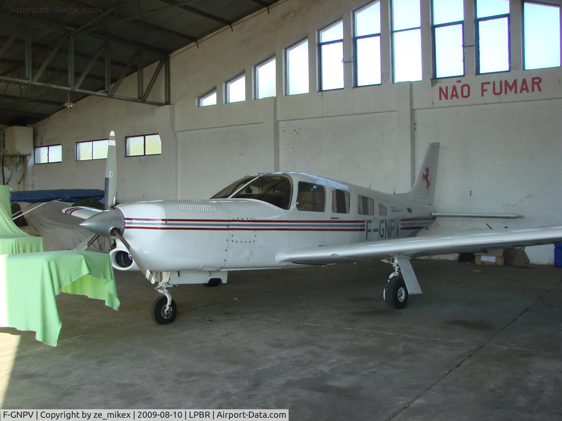 F-GNPV, 1982 Piper PA-32R-301T Turbo Saratoga C/N 32R-8329012, A portuguese that live in france visiting is country another year.